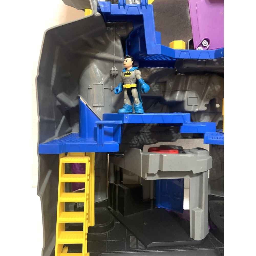 Imaginext Light Up Bat Cave DC Batman Playset Comic Fisher-Price - Picture 6 of 8